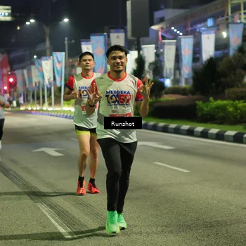 Runner Photo 4963911