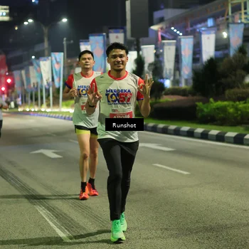 Runner Photo 4963912
