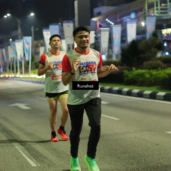 Runner Photo 4963917