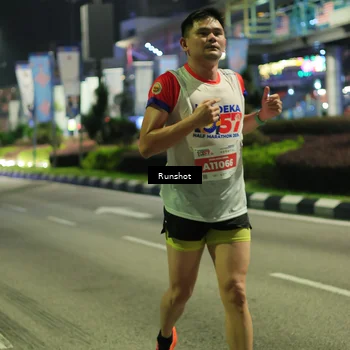 Runner Photo 4963933