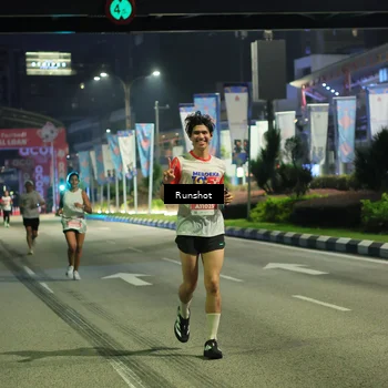 Runner Photo 4963959