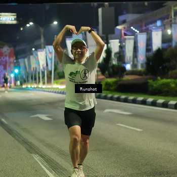 Runner Photo 4964029