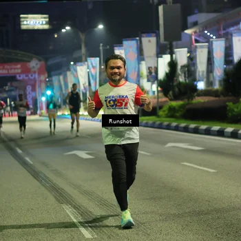 Runner Photo 4964059