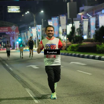 Runner Photo 4964063