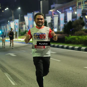 Runner Photo 4964074