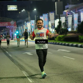 Runner Photo 4964075