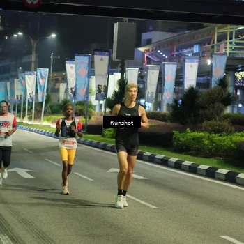 Runner Photo 4964106