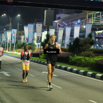 Runner Photo 4964109