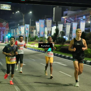 Runner Photo 4964120