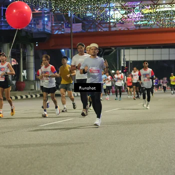 Runner Photo 4964128