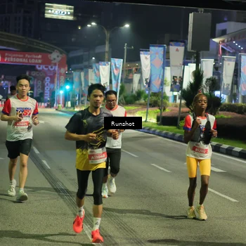 Runner Photo 4964135