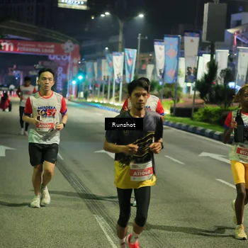 Runner Photo 4964146