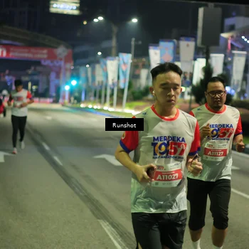 Runner Photo 4964165