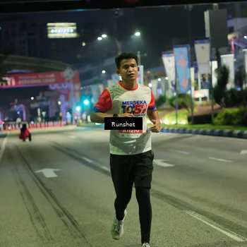 Runner Photo 4964172