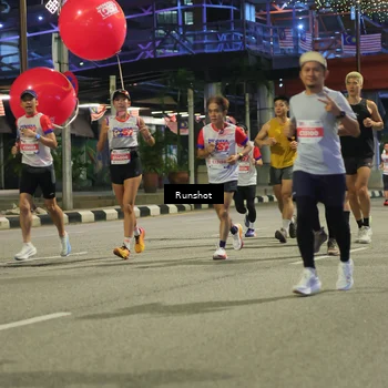 Runner Photo 4964239