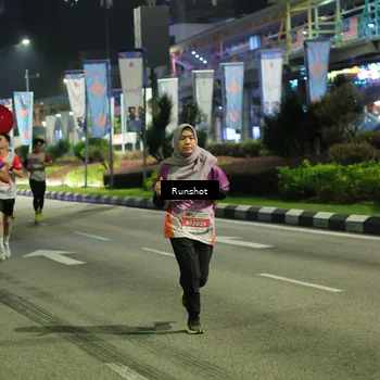 Runner Photo 4964285