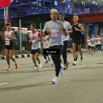 Runner Photo 4964306