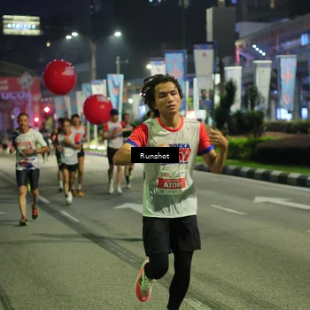 Runner Photo 4964307