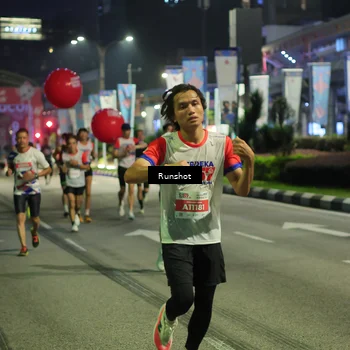 Runner Photo 4964308