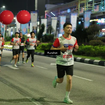 Runner Photo 4964316