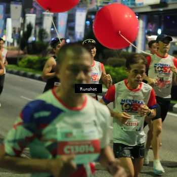 Runner Photo 4964349