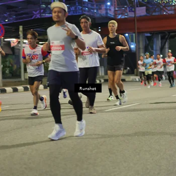 Runner Photo 4964362