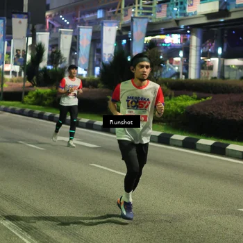 Runner Photo 4964411