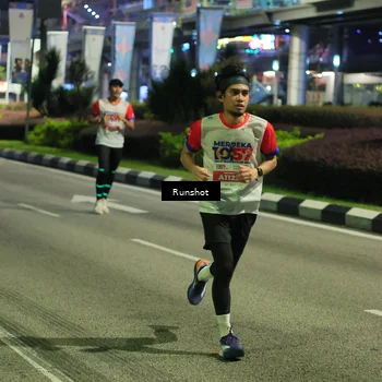 Runner Photo 4964415