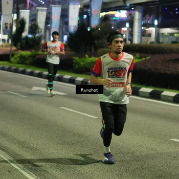 Runner Photo 4964420