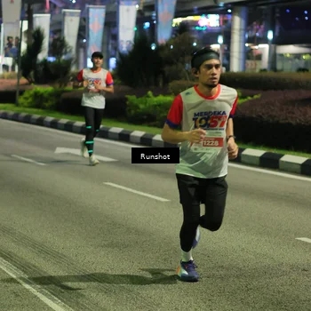 Runner Photo 4964421