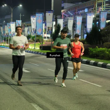 Runner Photo 4964441