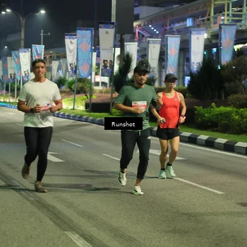 Runner Photo 4964442