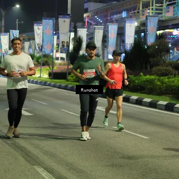 Runner Photo 4964446