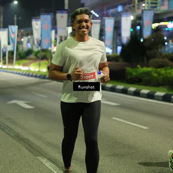 Runner Photo 4964465