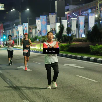 Runner Photo 4964555