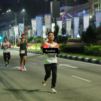 Runner Photo 4964560
