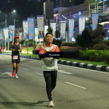 Runner Photo 4964563