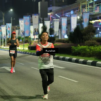 Runner Photo 4964565