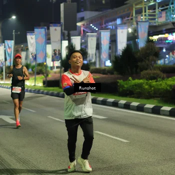 Runner Photo 4964566