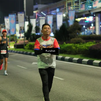 Runner Photo 4964572