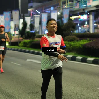 Runner Photo 4964577