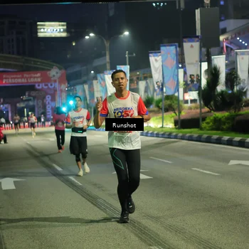 Runner Photo 4964606