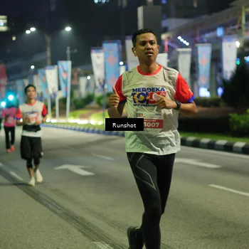 Runner Photo 4964627