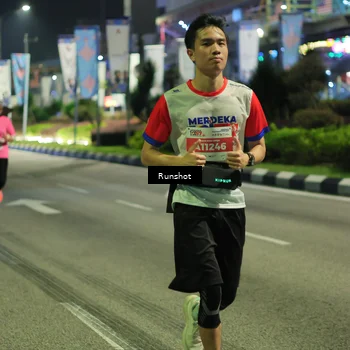 Runner Photo 4964653