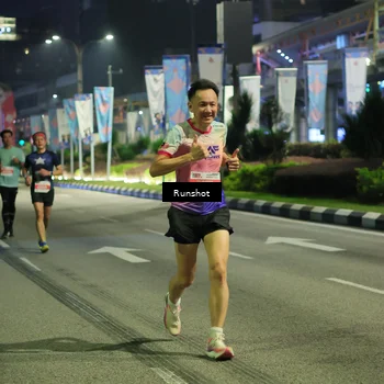 Runner Photo 4964725