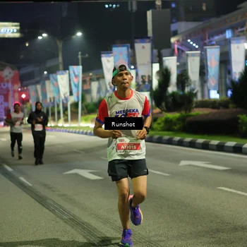 Runner Photo 4964799