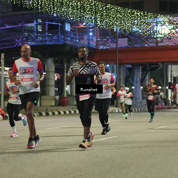 Runner Photo 4964831
