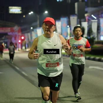 Runner Photo 4964855