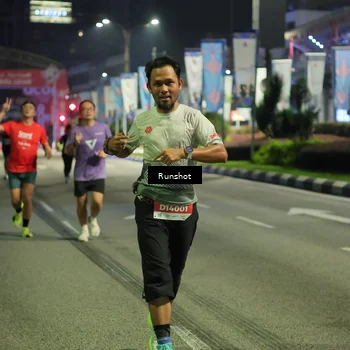 Runner Photo 4964912