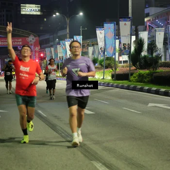 Runner Photo 4964923